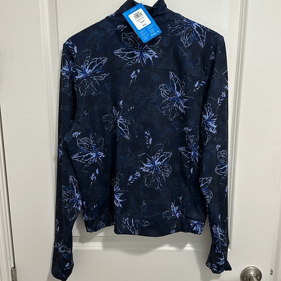 Columbia Ballona pullover. Size L. Navy and light blue. - Picture 6 of 6